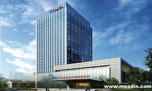 重庆万州万达希尔顿逸林酒店7月5日将开业水晶灯